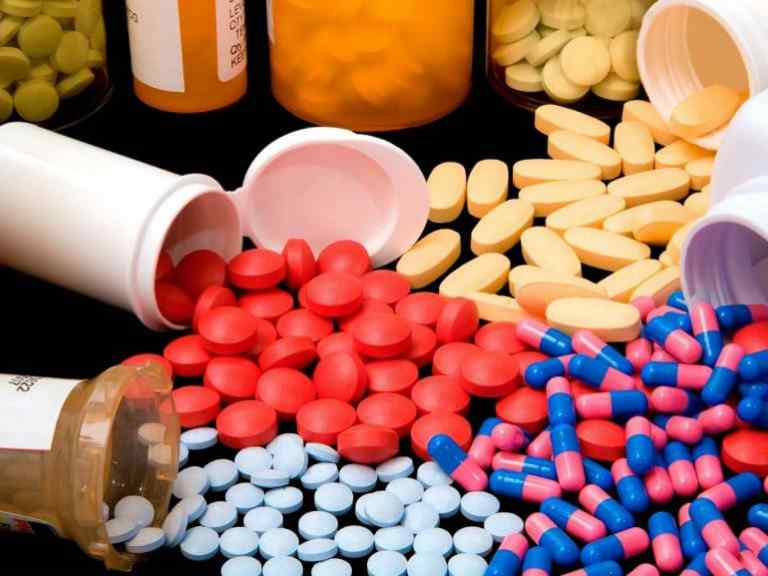 Антибиотики при воспалении легких у взрослых и детей