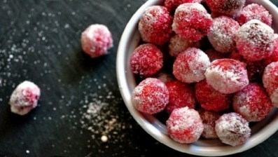 Клюква в сахаре: сладкие клюквенные шарики