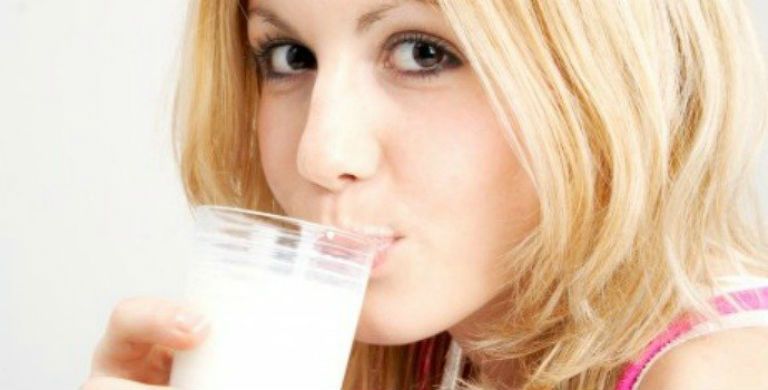 Молоко с содой от кашля, польза и вред
